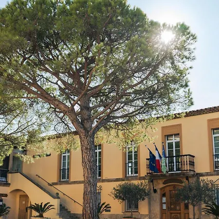 Terracotta With A View Grimaud